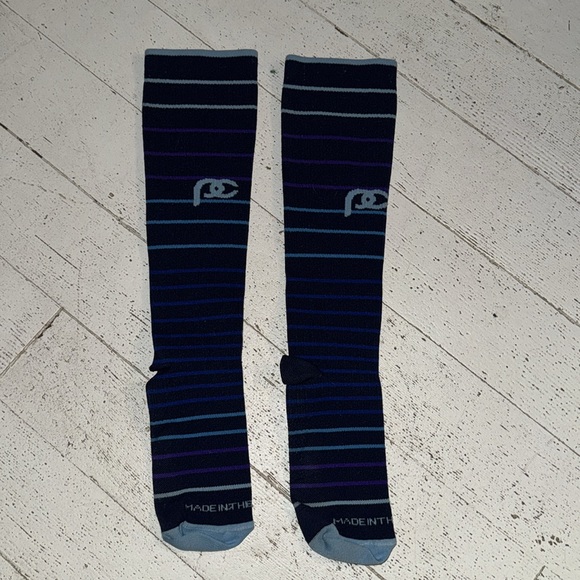 Pro Compression socks - Picture 2 of 2